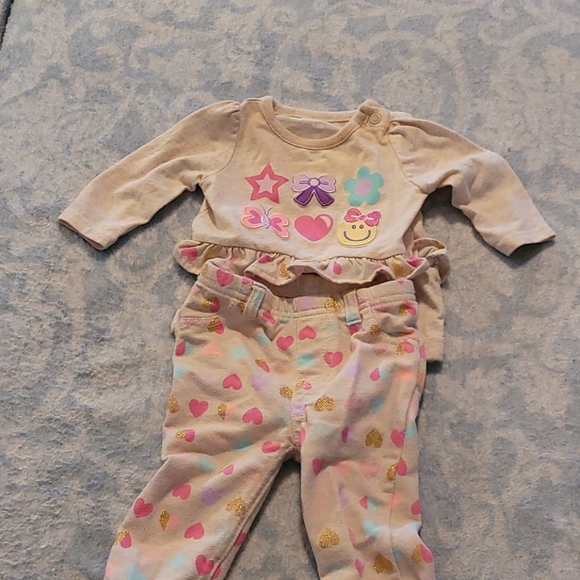 Tan outfit - Picture 4 of 4